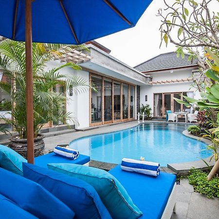 Ambermoon Villa 2 スミニャック エクステリア 写真