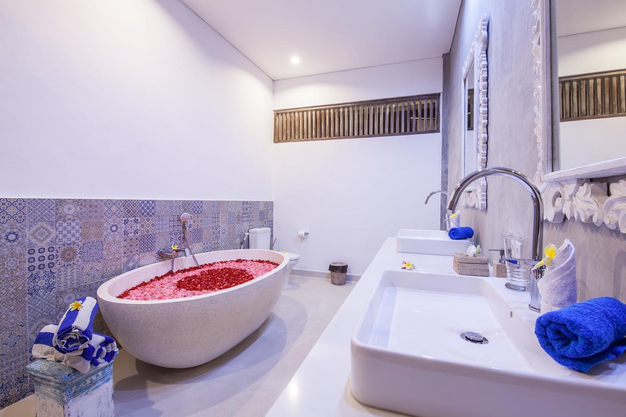 Ambermoon Villa 2 スミニャック エクステリア 写真