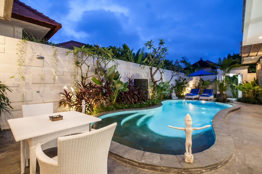 Ambermoon Villa 2 スミニャック エクステリア 写真