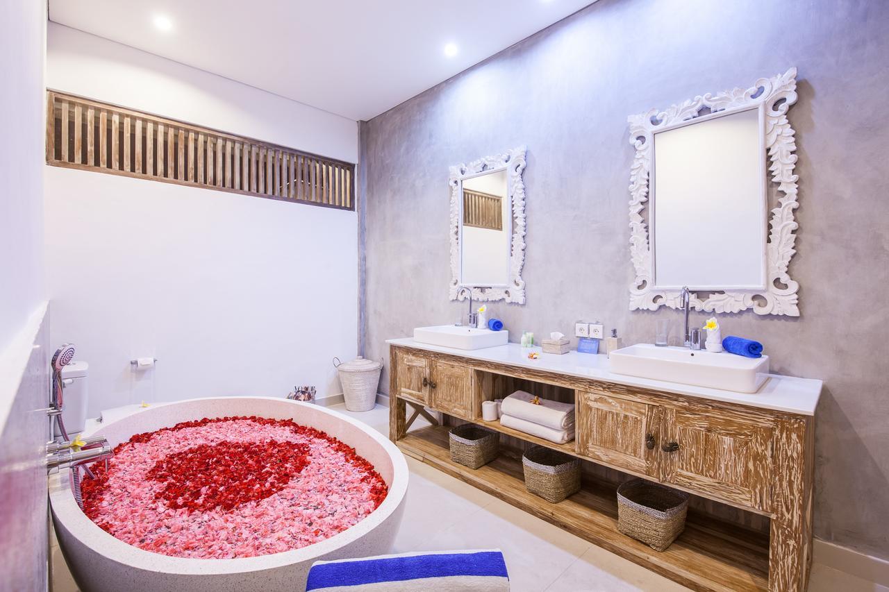 Ambermoon Villa 2 スミニャック エクステリア 写真